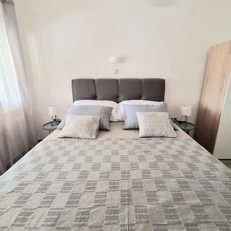 Marijana * Pakoštane