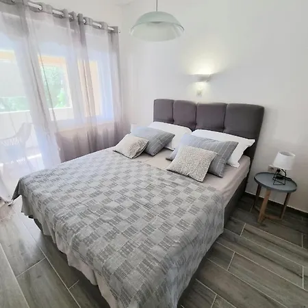 Marijana * Pakoštane