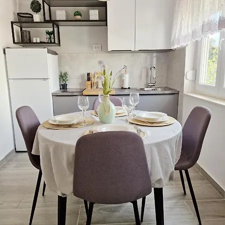 Marijana Appartement *